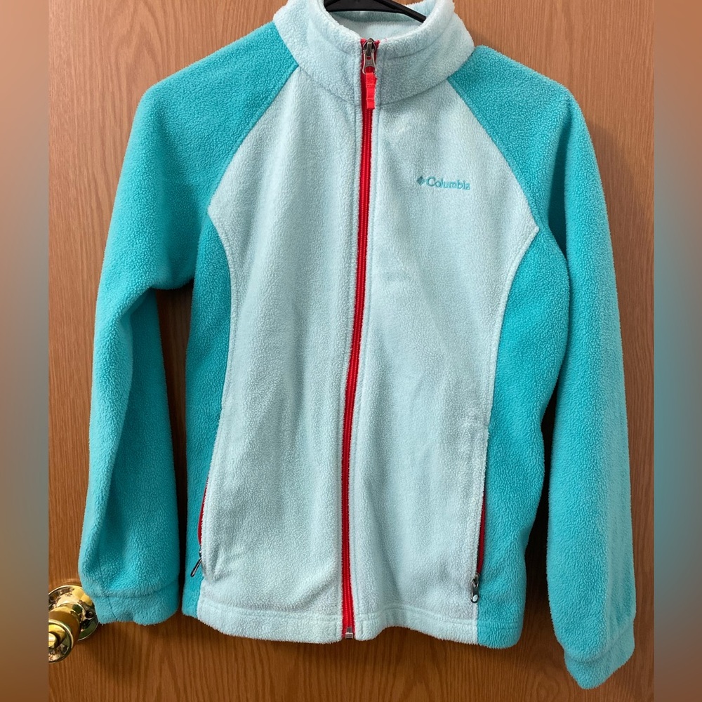 Girls Columbia full zip fleece!